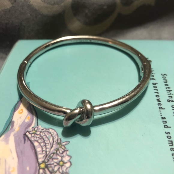 Knot Bracelet